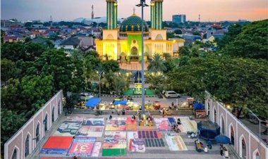 Alun-Alun Kota Bekasi Tempat Favorit untuk Ngabuburit