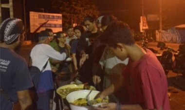 Keroyokan Sedekah, Sediakan Sahur Gratis Hingga 500 Porsi di Depan ISI Yogyakarta