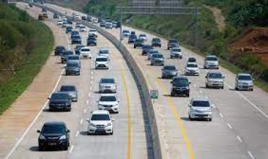 Kapolda Lampung Irjen Pol Helmy Santika Apresiasi Pemudik Yang Tertib Berjalan Aman dan Berkesan