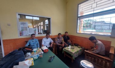 Jelang Hari Raya Idul Fitri, Bhabinkamtibmas Laksanakan Sambang Desa