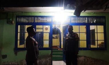Laksanakan Ops Ketupat Lodaya 2023 Polsek Sukalarang Pam Taraweh