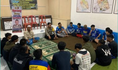 Kapolsek Sukalarang Berikan Pembinaan Kepada Pemuda Kerajaan Viking Sukalarang