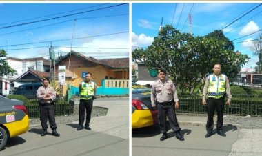 Patroli Siang Hari di Strong Poin Tugu Macan Sukalarang Dalam Rangka OPS Ketupat 2023 POS PAM AL-Jabaar