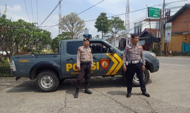 Intensifkan Patroli Siang Di Strong Poin Tugu Macan Sukalarang