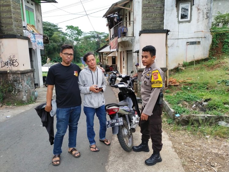 PATROLI JELANG BUKA PUASA WILKUM POLSEK KEBON PEDES