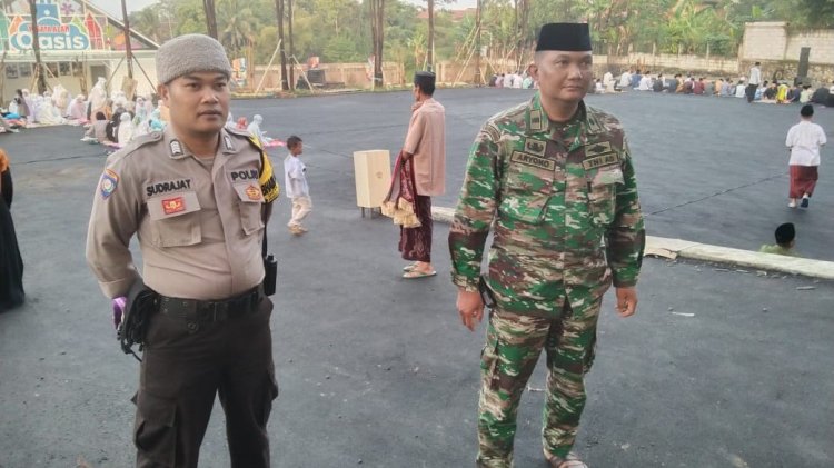 Sinergitas TNI - Polri Lakukan Pengamanan Sholat Ied.