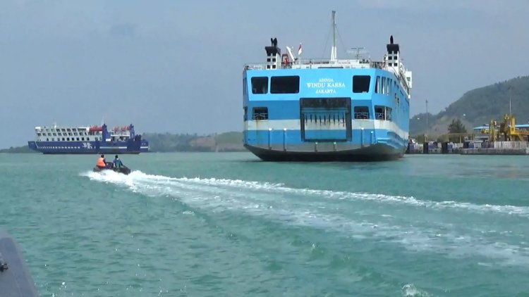 Amankan Jalur Kapal Ferry, Sat Pol Air Polres Lamsel Gelar Patroli Laut di Pelabuhan Bakauheni