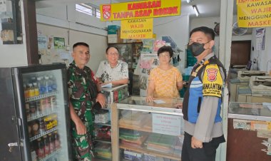 Sinergitas TNI-POLRI, Bhabinkamtibmas Polsek Bandung Wetan dan Babinsa AD Silaturahmi Kamtibmas terkait Sosialisasi Program Polisi RW