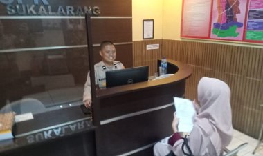Melalui Pelayanan SPKT Polsek Sukalarang Tingkatkan Kepercayaan Masyarakat terhadap Kinerja Polri