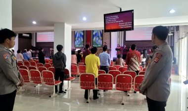 Ibadah Minggu aman, Bhabinkamtibmas Polsek sukalarang Rutin Pam Gereja