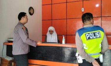 Patroli Siang Polsek Sukalarang Kontrol Kantor Pos Antisipasi Gangguan Keamanan
