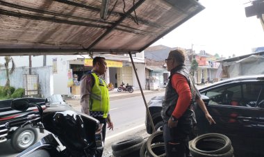 Polantas Polsek Sukalarang Edukasikan Ketertiban Berlalu Lintas Melalui Dkmas Lantas