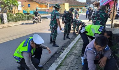 Kompak, Sinergitas Tni Polri Lakukan Kerja Bakti Bersama Warga Dan Pemerintahan