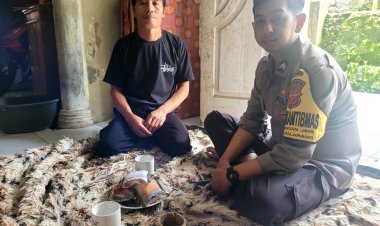 Bhabinkamtibmas Polsek Sukalarang Turun Langsung Jaga Kondusifitas Wilayah