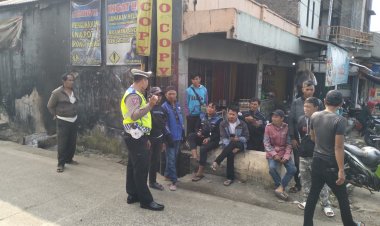 Kegiatan Dikmas Lantas Polsek Sukalarang Kepada Masyarakat Terus Dijalankan