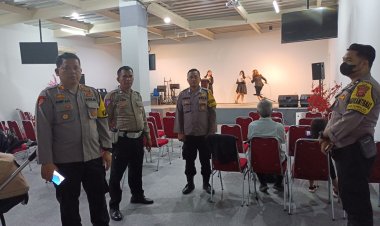 Polsek Sukalarang Laksanakan PAM Ibadah Gereja , Dalam Rangka Kenaikan Isa Almasih