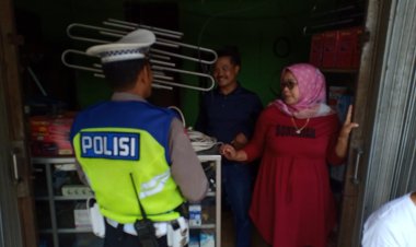 Unit Lantas Polsek Sukalarang Melaksanakan Dikmas Lantas Kepada Masyarakat