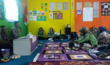 Polisi Peduli Pendidikan, Polsek Sukalarang Melaksanakan Binluh Kepada Pelajar