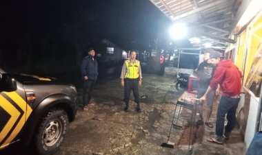 Jaga Kamtibmas,Unit Samapta Polsek Cireunghas Polres Sukabumi Kota Laksanakan Patroli Malam