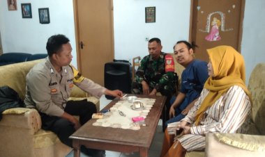 Sinergitas TNI – POLRI, Bhabinkamtibmas dan Bhabinsa Kelurahan Sukakarya Sambangi Warga Untuk Tingkatkan Harkamtibmas