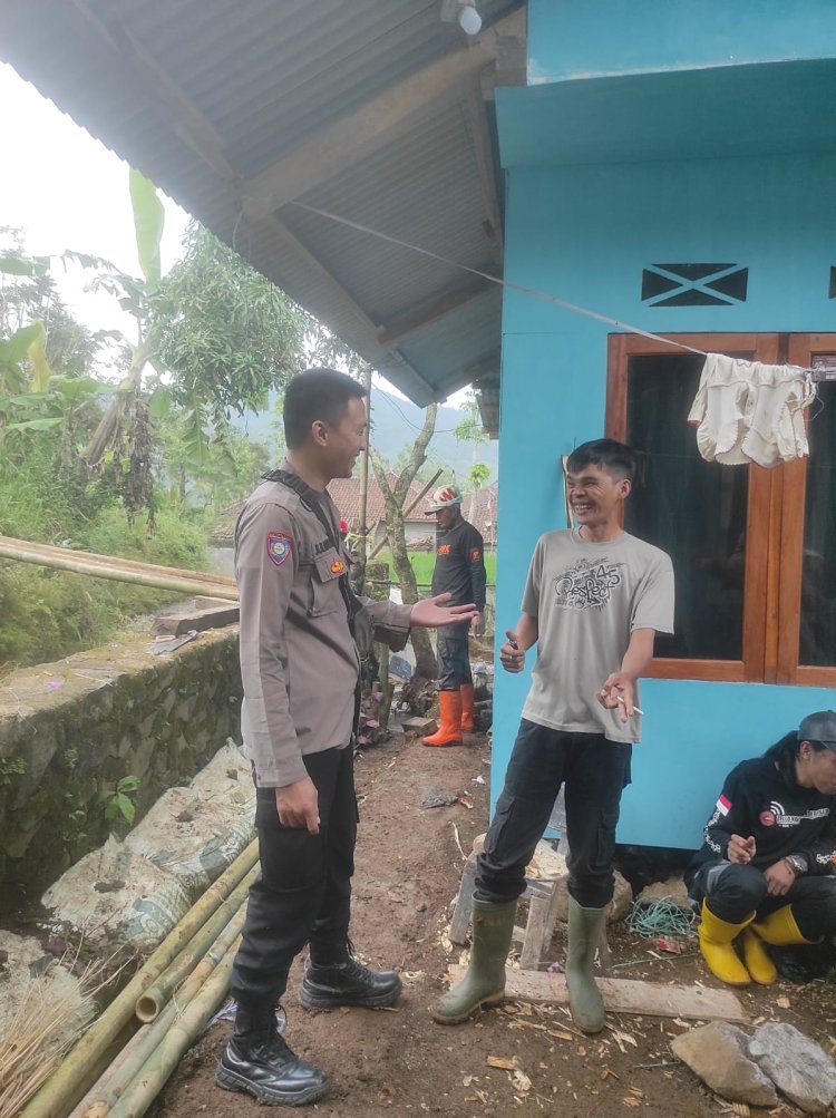 Bhabinkamtibmas Polsek Sukalarang Sambang Warga Binaan