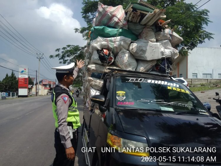 Polantas Berikan Penindakan Teguran Humanis Kepada Pengemudi Pick Up