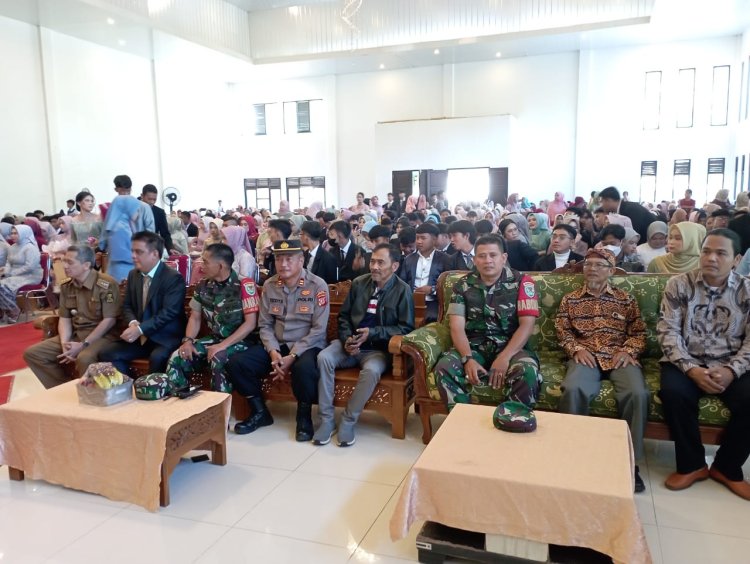 Panit I binmas Menghadiri Acara Perpisahan SMK Hassina Sukabumi serta Pengamanan Oleh anggota Polsek Sukaraja