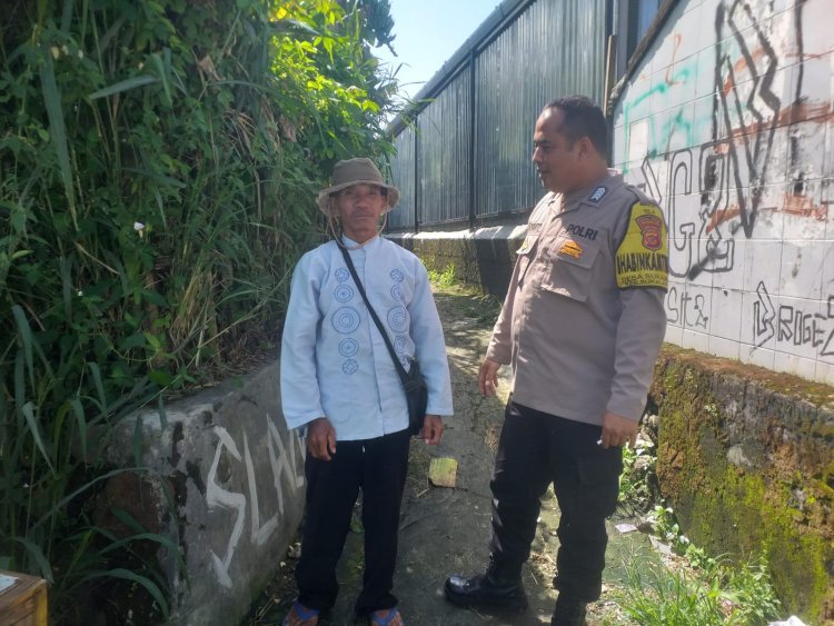 Bhabinkamtibmas Polsek Sukalarang Giat Sambang Kepada Warga Desa Binaan