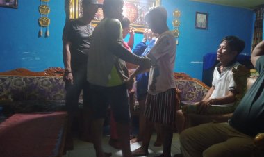 Respon Cepat Aduan Masyarakat, Bhabinkamtibmas Polsek Maesa Mediasi Warganya