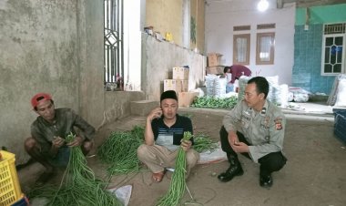 Unit Samapta Polsek Cireunghas Polres Sukabumi Kota, Laksanakan Patroli Dialogis Secara Rutin Kepada Warga