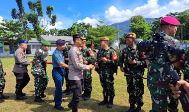 Sebagai Ucapan Terimakasih, AKBP Tommy Bambang Souissa Hadiri Upacara Penyambutan Purna Tugas