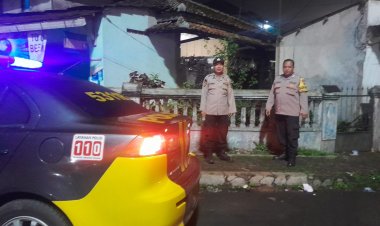 Antisipasi Kriminalitas Anggota Polsek Sukalarang Melakukan Patroli Dialogis Di Pemukiman