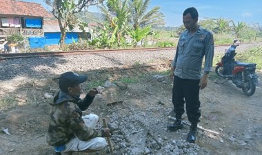 Unit Samapta Polsek Cireunghas Polres Sukabumi Kota, Laksanakan Patroli Dialogis