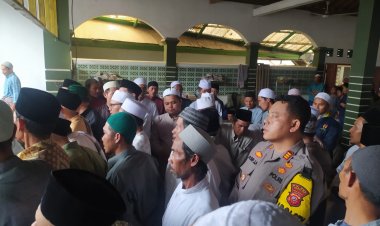 Sambang Duka, Kapolsek Sukalarang Melayat Kerumah Tokoh Agama