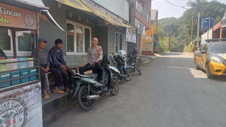 Patroli Polsek Sukabumi berikan Himbauan Kepada Ojek Pangkalan