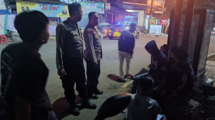 Patroli KRYD Polsek Sukabumi himbau Warga Berkerumun