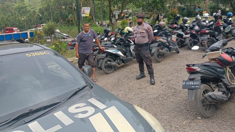 Polsek Sukabumi Lakukan Patroli Temui Juru Parkir Di Wisata