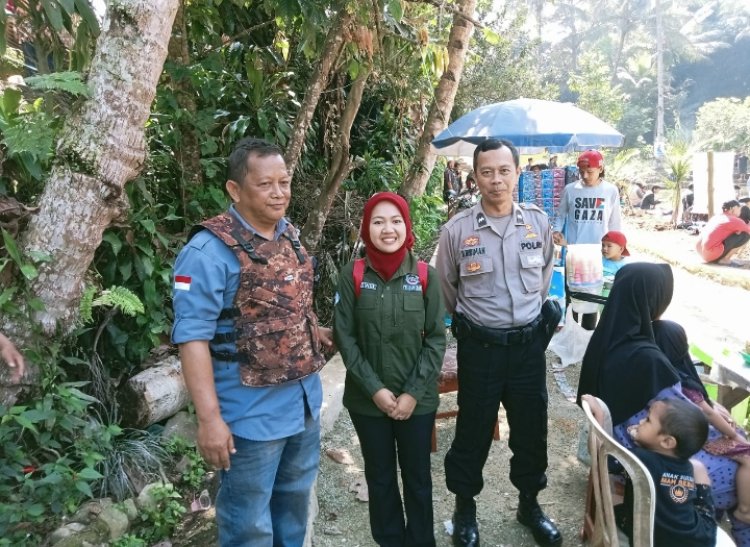 Jalin Silaturahmi Dan Berikan Rasa Aman, Polsek Cireunghas Polres Sukabumi Kota Laksanakan Patroli Dialogis