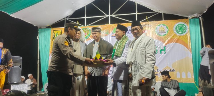 Kegiatan Pawai Obor Dan Istighosah Sambut Tahun Baru 1 Muharam1445 H, Polsek Cireunghas Gelar Pengaman Maksimal