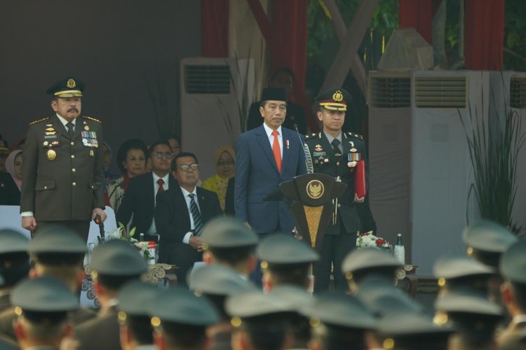 Presiden RI Memimpin Upacara Hari Bhakti Adhyaksa ke-63 Tahun 2023