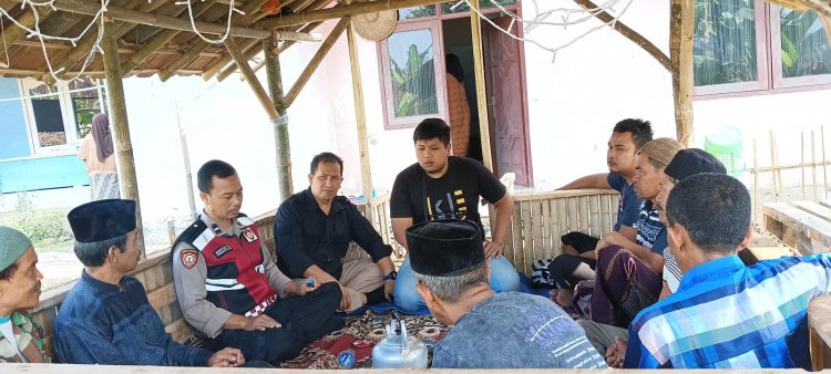 Polsek Cireunghas Polres Sukabumi Kota, Laksanakan Patroli Dialogis Dan Berikan Himbauan Kamtibmas Terkait TPPO