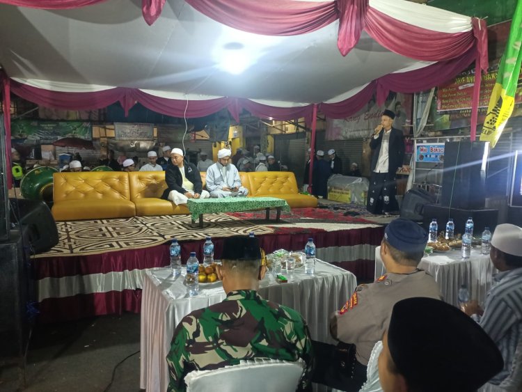 Panit Binmas Polsek Cisaat Hadiri Tabligh Akbar Peringatan Tahun Baru lslam 1 Muharam 1445 H/2023 M.