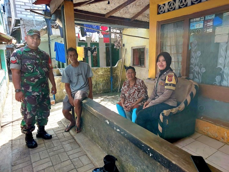 Sinergitas TNI-POLRI, Bhabinkamtibmas Bersama Babinsa Rajin Sambangi Warga