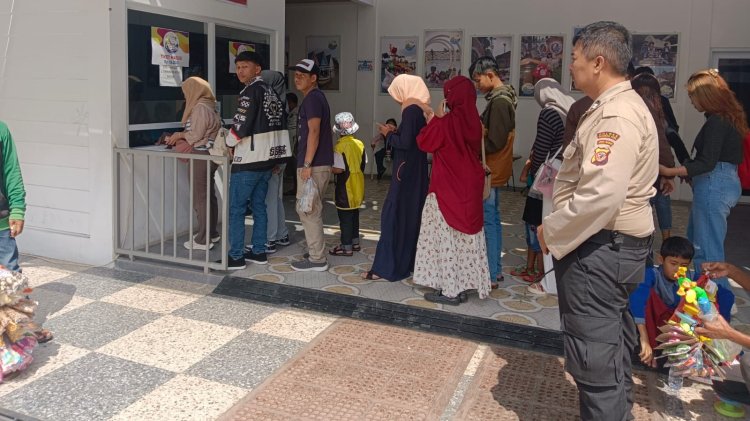 Berikan Rasa Aman Kepada Pengunjung Polsek Sukabumi Lakukan Patroli