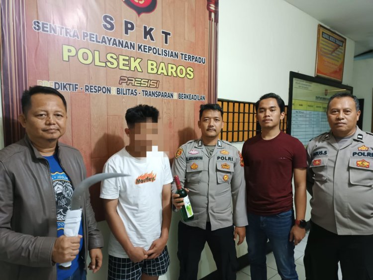 Polsek Baros Polres Sukabumi Kota, Amankan Pemuda Tanggung Yang Bawa Senjata Tajam