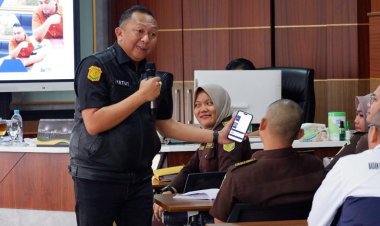 Kapuspenkum: Public Speaking Adalah Seni yang Harus Dimiliki oleh Setiap Jaksa