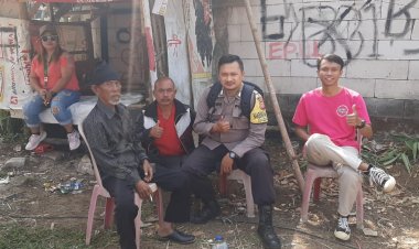 Jalin Silaturahmi, Bhabinkamtibmas Polsek Kebonpedes Sambangi Warganya
