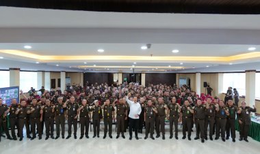 Jaksa Agung RI ST Burhanuddin berkunjung ke Kantor Kejaksaan Tinggi Sulawesi Selatan