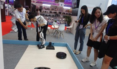 Produk Mamibot China – USA Ramaikan Ajang IEAE Expo 2023