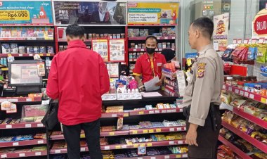 Unit Samapta Polsek Cireunghas, Laksanakan Patroli Dialogis Ke Minimarket